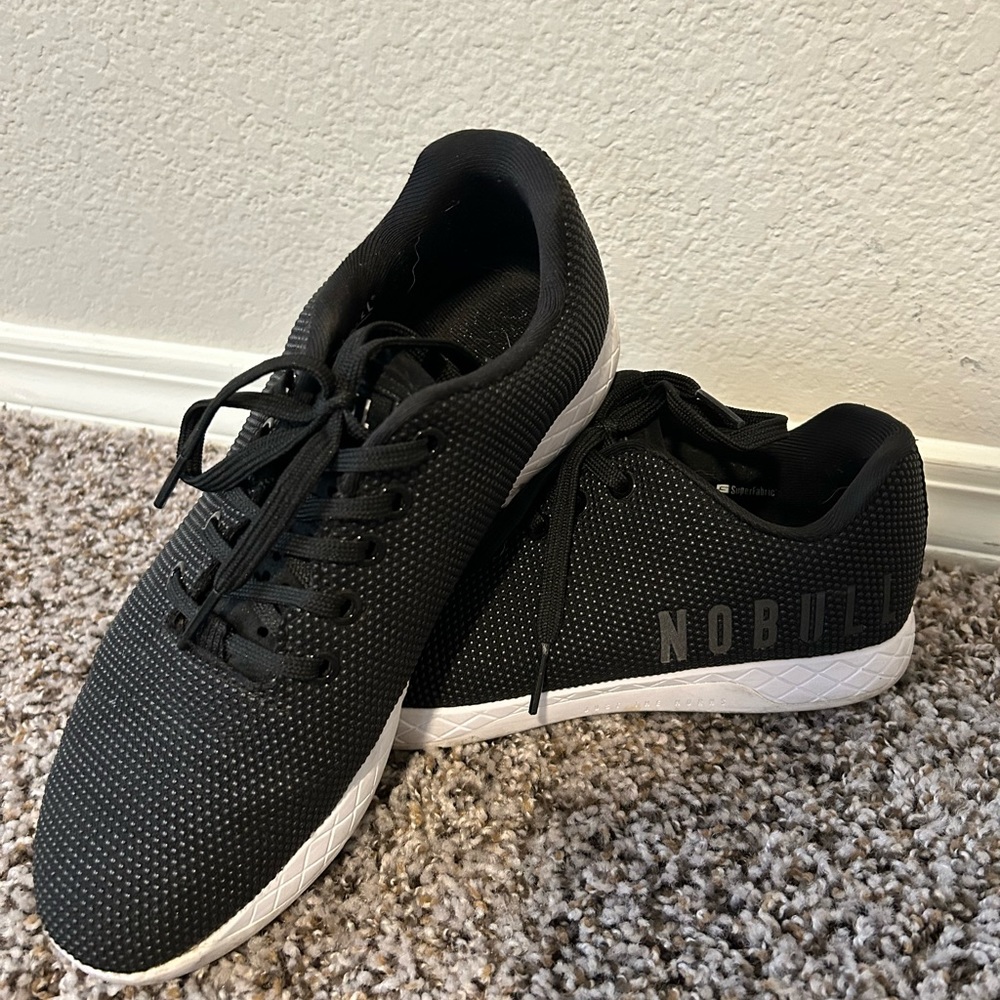 NoBull trainers women’s size 9.5-EUC